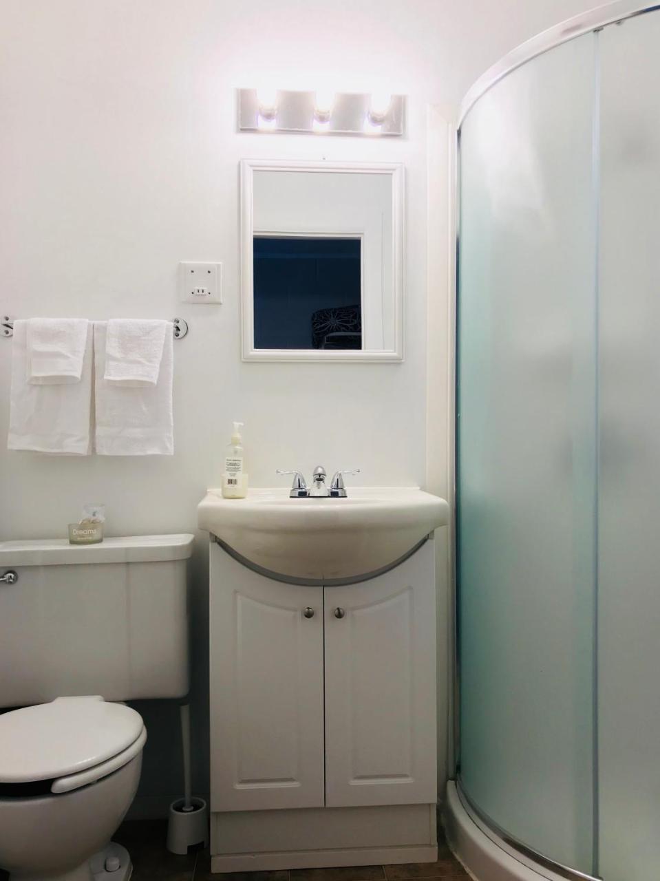 Manitou Motor Inn 외부 사진
